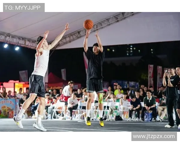 首钢与新疆激战正酣19日篮球对决引发球迷热议